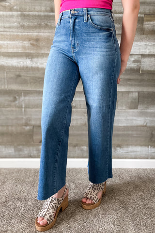 Just Black Denim Medium Wash Scissor Cut Wide Leg High Rise Jeans BP460J