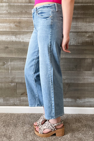 Just Black Denim Petite Slim Wide Leg Jeans in Light Wash BP500JP