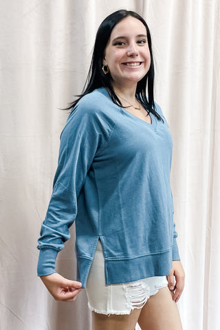 Z Supply Weekender V-Neck Sweatshirt Boathouse Blue ZT253919 BHS