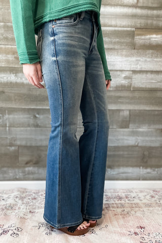 Judy Blue Mid Rise Tummy Control Top Flare Jeans Vintage Wash with back shield pockets with booty lifting JB88934REG MD