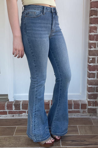 Judy Blue High Waist Western Inspired Embroidery Flare Jeans JB88606REG MD