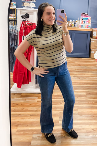 Judy Blue Mid Rise Trouser Bootcut Jeans with Tummy Control JB881052 DK