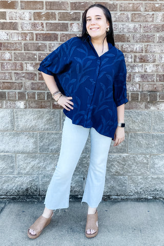 Umgee Navy Jacquard leaf textured button blouse dolman sleeves k0840 wk0840