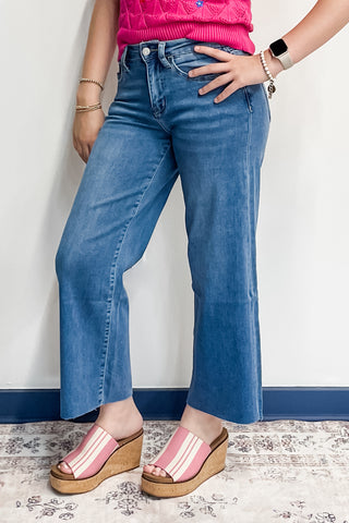 Vervet V3632 High Rise Super Soft Cropped Slim Fit Wide Leg Jeans in Right Medium Denim Wash