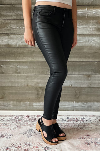 vervet denim jet black glossy faux leather PU mid rise crop skinny jeans V3442