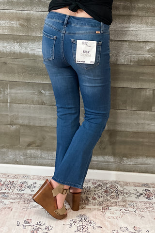 1822 Denim Petite Mid Rise Slim Bootcut Jeans Tobias Medium Wash C95CP2184C7-28T