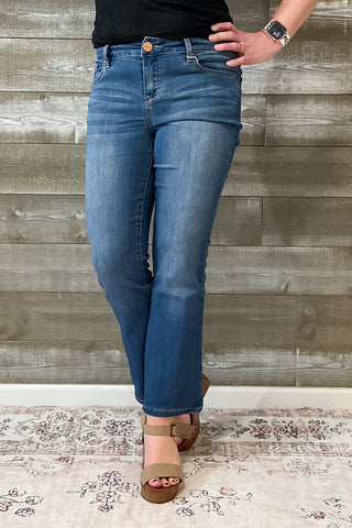 1822 Denim Petite Mid Rise Slim Bootcut Jeans Tobias Medium Wash C95CP2184C7-28T