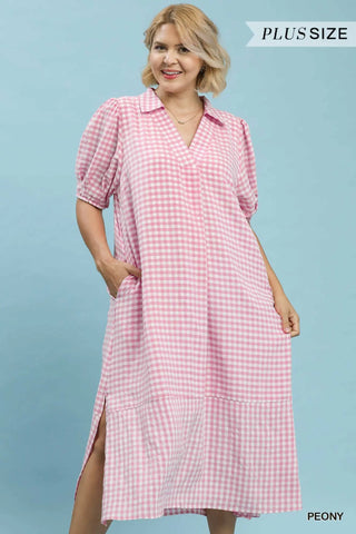 Umgee pink peony gingham midi dress short puff sleeves back stock photo plus size WC6338