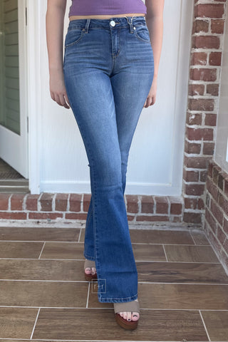 1822 Denim Tall 34” Mid-Rise Flare Jean in Jayden