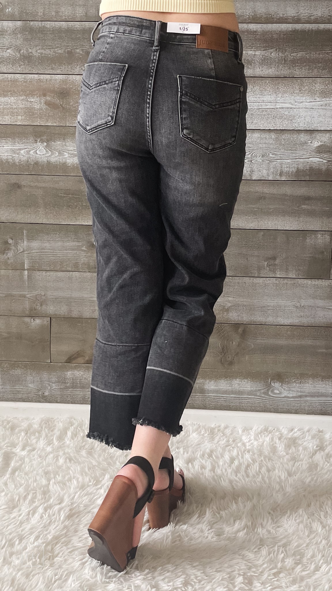 judy blue wide leg cropped gray jeans with released hem JB88762REG GRY