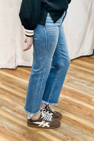 Risen High Rise Crop Straight Leg Jeans with Frayed Hem RDP5116SZ