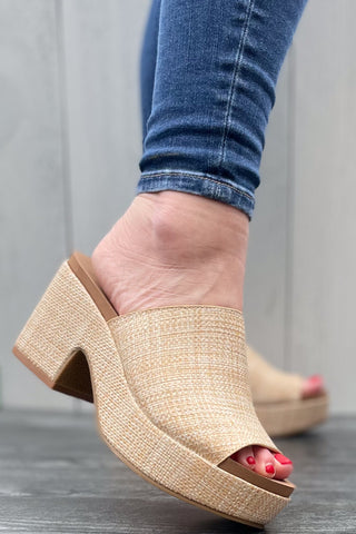 Corkys Footwear Totally Buggin Chunky Block Heel Platform Sandal in Raffia