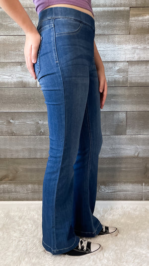 cello mid rise pull on elastic waist flare jeans petite length – rivers &  roads boutique