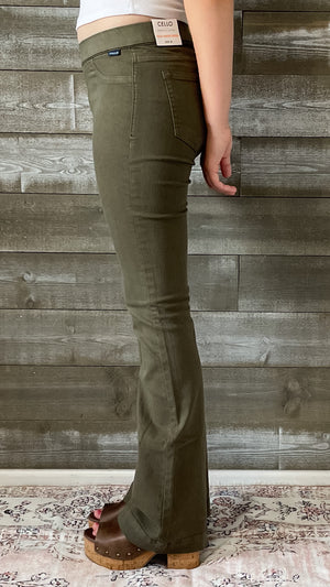 cello mid rise pull on jeans elastic waist flare jeggings military green AB35324 MIL