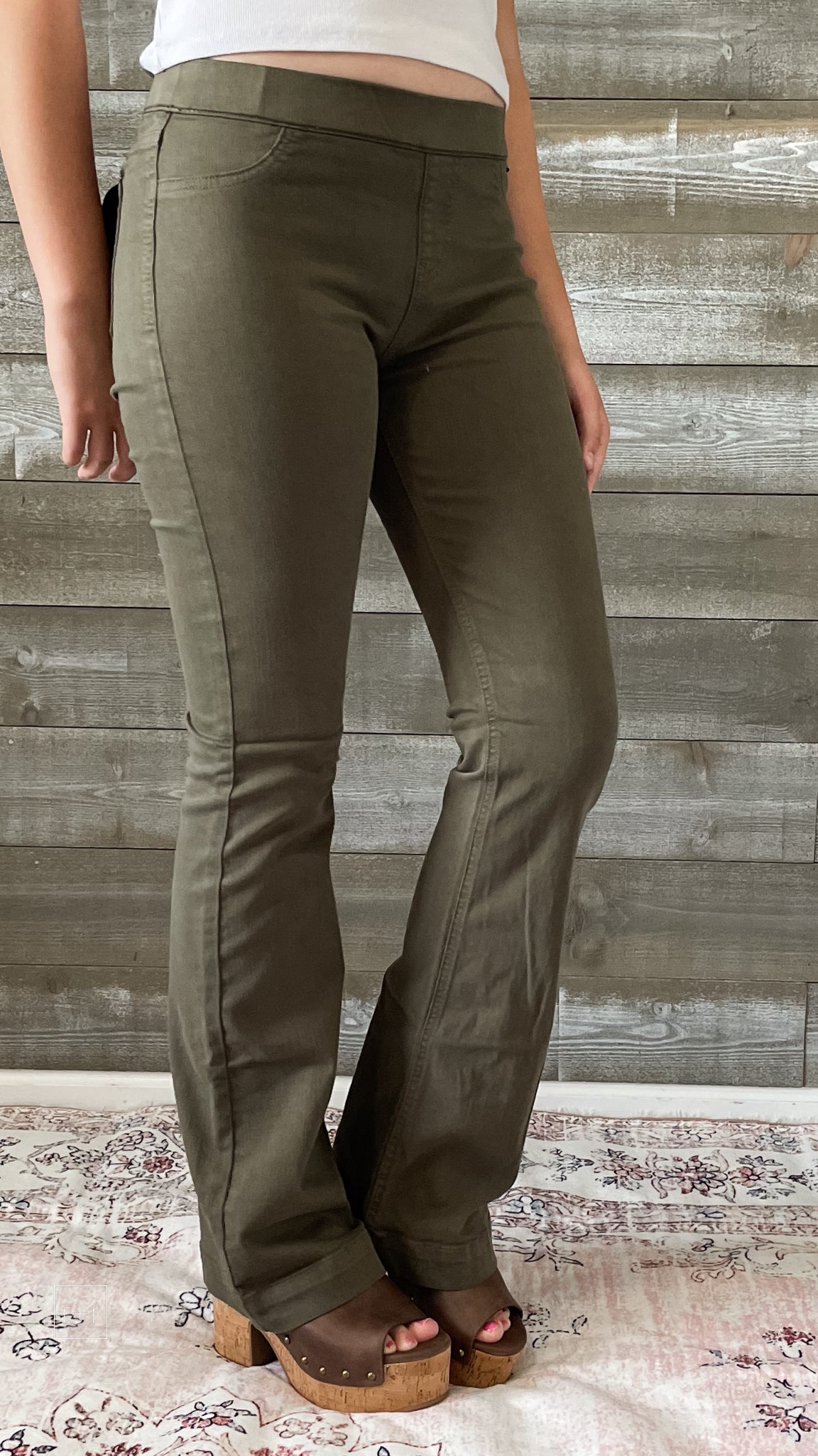 cello mid rise pull on jeans elastic waist flare jeggings military green AB35324 MIL