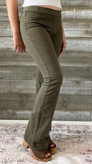 cello mid rise pull on jeans elastic waist flare jeggings military green AB35324 MIL