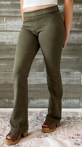 cello mid rise pull on jeans elastic waist flare jeggings military green AB35324 MIL