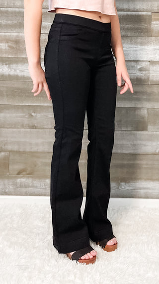 cello jeans mid rise pull on flared jegging in black AB35173