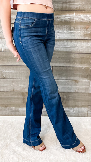 cello jeans mid rise pull on flare jegging in dark wash AB35324DK