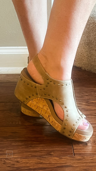 corkys footwear carley wedge sandal in taupe oil pu with studs