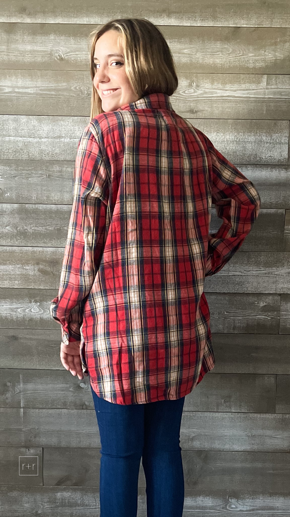 easel long sleeve red plaid flannel button down shirt ET70511