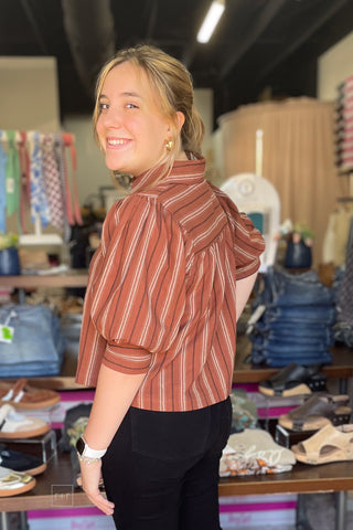 Side view of the ee:some striped half bubble sleeve blouse TH17233 showing the relaxed boxy fit
