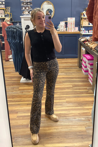 eesome Black Button Down Sleeveless Cardigan SJK16699 mirror selfie, paired with leopard jeans and Corkys Fall For It lace up moccasins