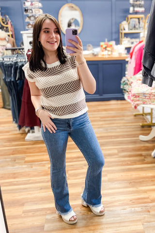 EESOME cap sleeve sweater with horizontal chevron stripes mocha mousse SH15281