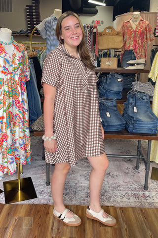 Entro brown gingham mini dress short sleeves a-line silhouette D32378 side view
