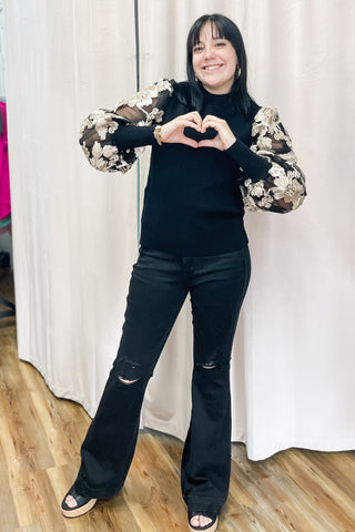 Jodifl black knit ribbed sweater with mesh floral design puff sleeves H40458