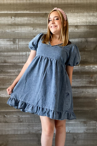 jodifl washed denim chambray babydoll dress vneck and puffed sleeves G11208