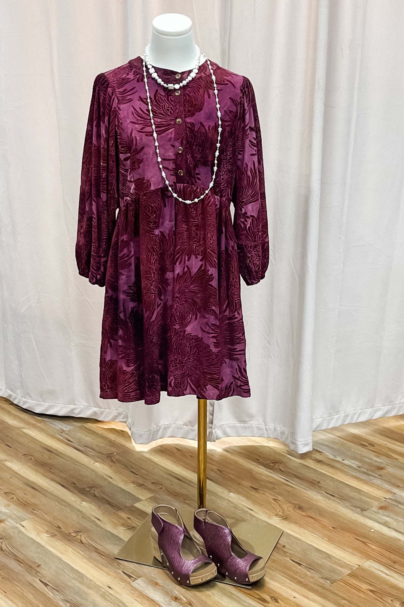 Jodifl Winter Velvet Jacquard floral mini dress teal burgundy H40582 rivers + roads boutique Jodifl Winter Velvet Jacquard floral mini dress teal burgundy H40582 rivers + roads boutique