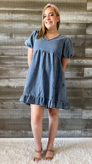 jodifl washed denim chambray babydoll dress vneck and puffed sleeves G11208