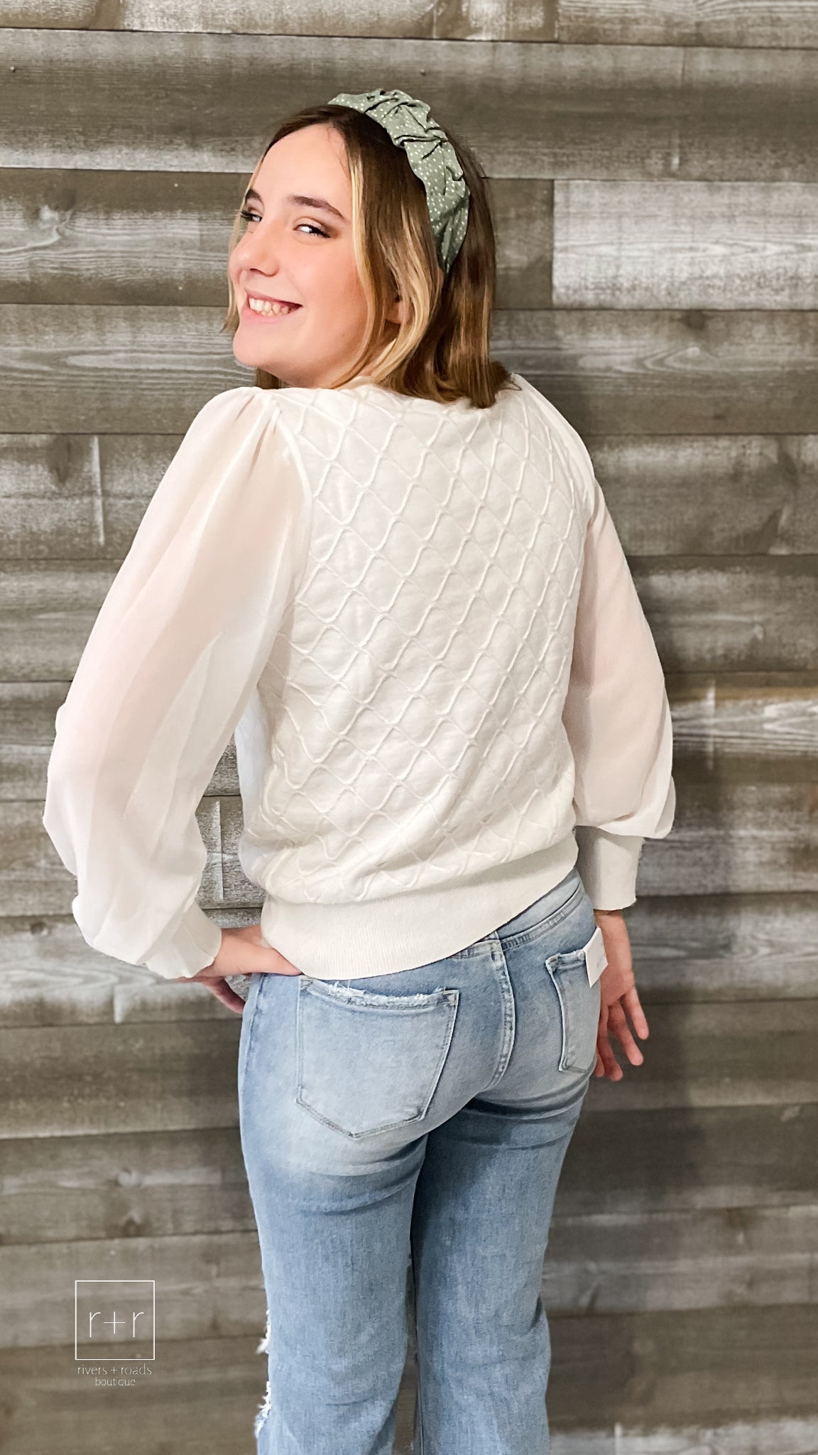 jodifl mixed fabric cotton sweater with sheer peasant sleeves G10817 off white