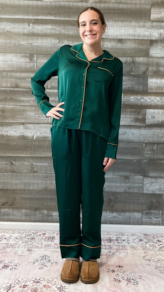 jodifl hunter green and gold trim satiny womens pajama and sleepwear set perfect for loungewear H11672