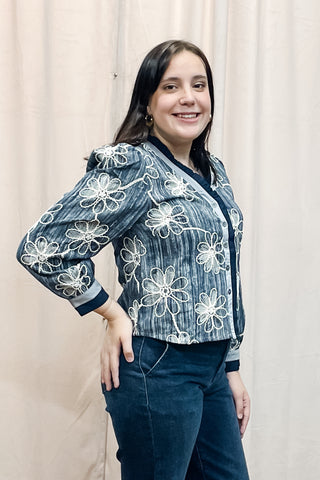 jodifl_long-sleeve_button-down_blouse_denim-color_floral-embroidered_ r7018