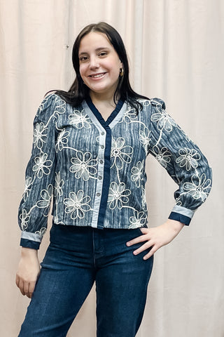 jodifl_long-sleeve_button-down_blouse_denim-color_floral-embroidered_ r7018
