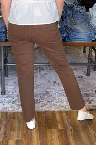 Judy Blue Denim High Waist Aurora Weekender Straight Leg Jeans in Mahogany brown with deep utility pockets and side knee darks jb881196 back view