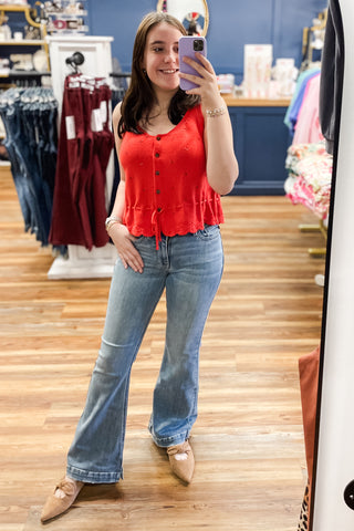 Judy Blue Mid Rise Flare Jeans in Short Inseam JB82718