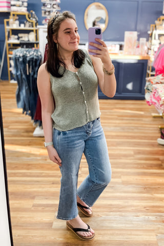 Judy Blue Mid Rise Petite Vintage Wash Straight Leg Tummy Control Top Jeans JB88943 PT