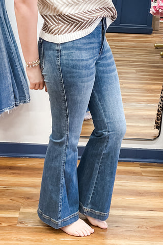 Judy Blue Jeans Petite High Rise Tummy Control Flare Denim JB881018-PT Medium Wash Double Button Waistband