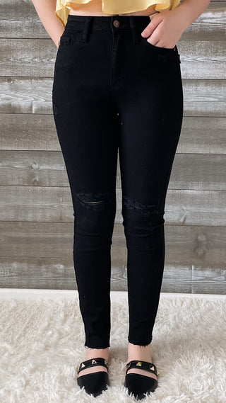 judy blue black skinny jeans heavy distressing raw hem JB88562REG BK