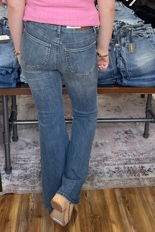 Judy Blue High Waist Tummy Control Jaqueline Flare Jeans JB881125REG high rise denim with double button and shield pockets in vintage dark wash