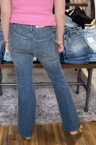 Judy Blue High Waist Tummy Control Jaqueline Flare Jeans JB881125REG high rise denim with double button and shield pockets in vintage dark wash