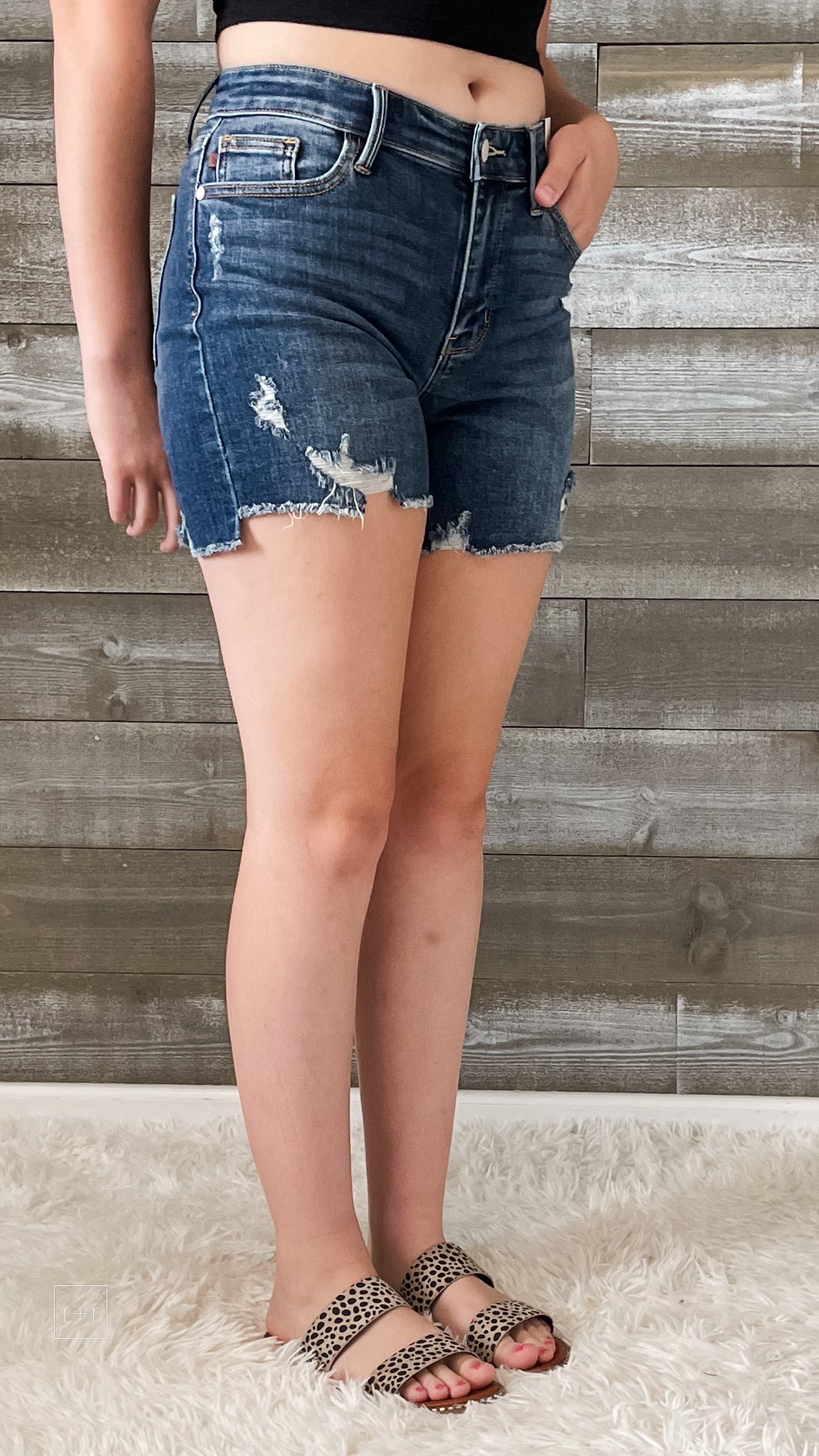 judy blue mid rise hi low cut hem destroyed shorts medium wash denim JB15253 MD