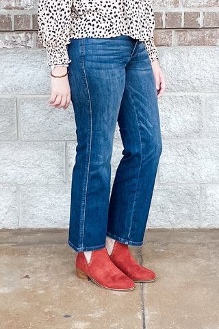 Judy Blue Tummy Control Petite Mid Rise Straight Leg Jeans 88861-PT-DK