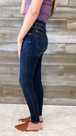judy blue high-waist skinny jeans with handsanding JB82253REG DK