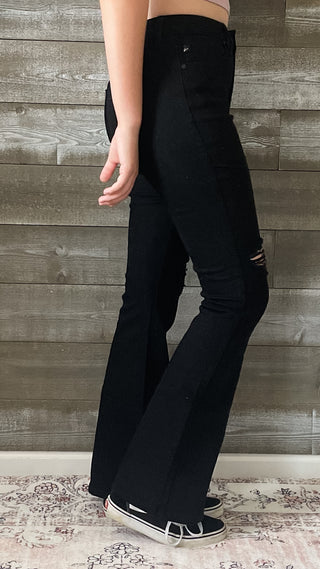 kancan petite high rise flare jeans in black with distressed knees KC7346BKV2-PT