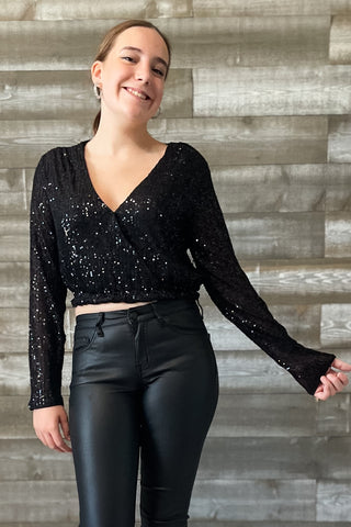 kori america black lined sequins cropped top blouse E5121