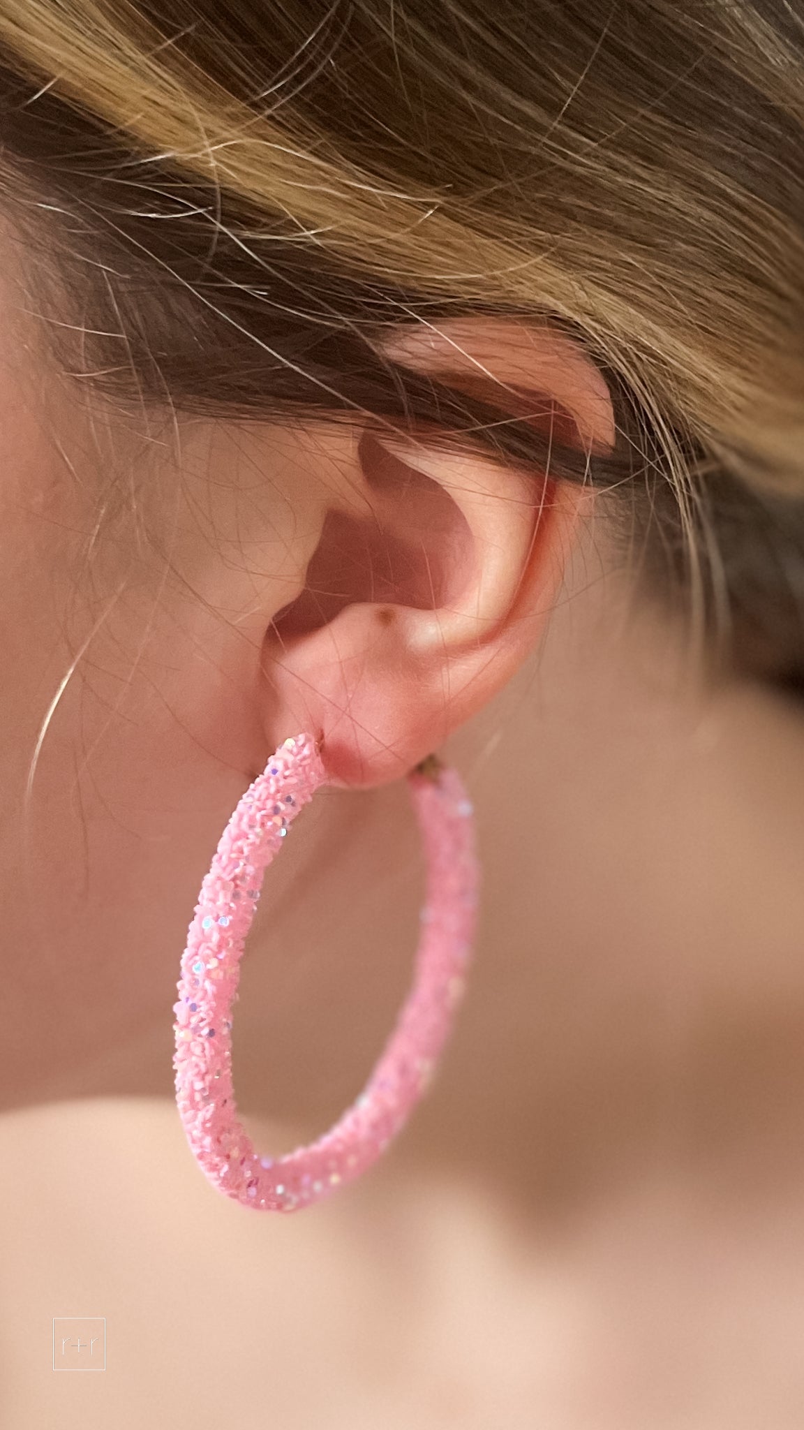 mary kathryn design large glitter hoop earrings 55mm in light pink